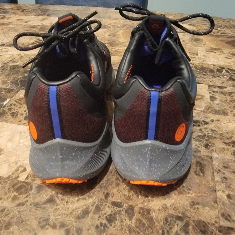 Nike Winflo 8 Shield Bronze Eclipse Redstone DC3727-200 Size 7.5 Outdoor Running - Picture 10 of 11